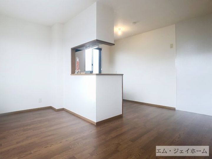 滋賀県甲賀市水口町北泉1(アパート)の賃貸物件の居間