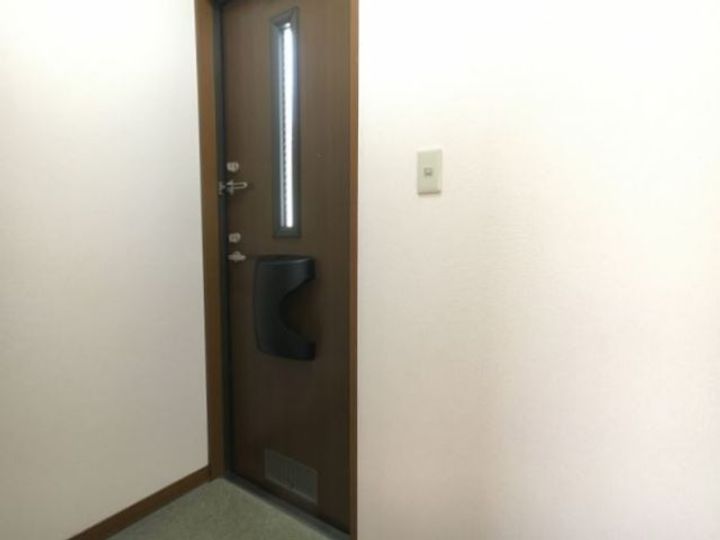 栃木県栃木市岩舟町静(アパート)の賃貸物件の玄関