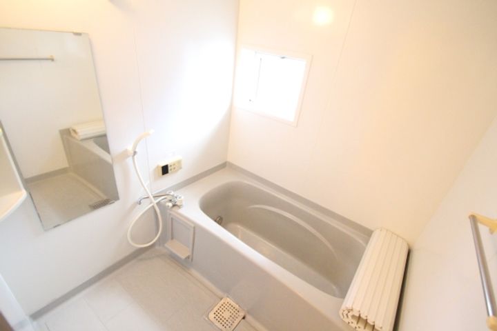 コーポルピナスの風呂