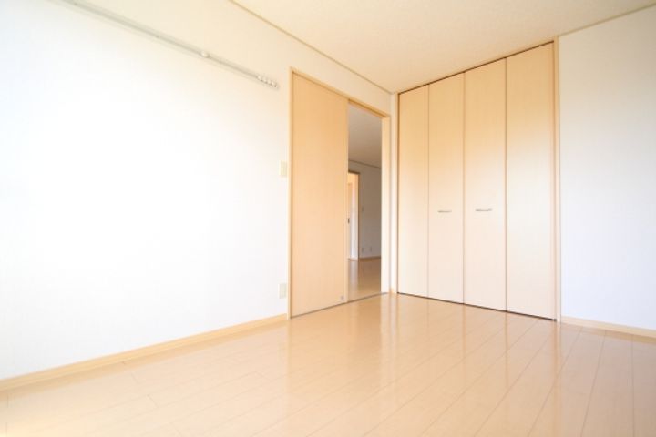 コーポルピナスの居間