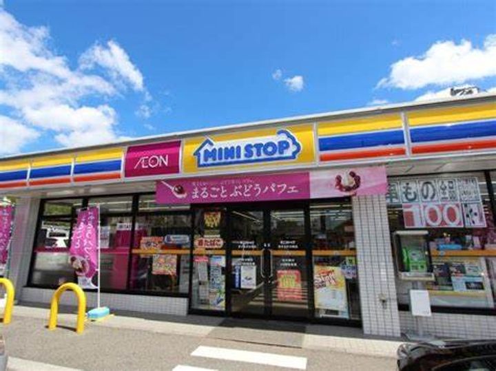 プレサンス名古屋ルーカスの周辺