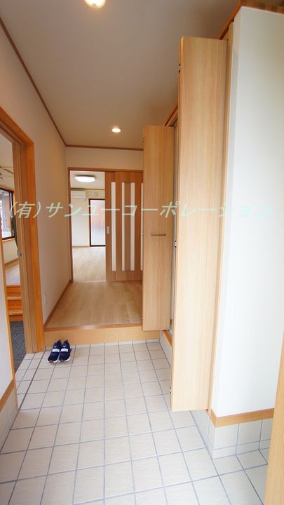 香川県丸亀市瓦町(一戸建)の賃貸物件の玄関