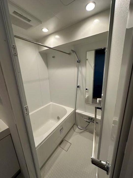 東京都新宿区左門町(マンション)の賃貸物件の風呂