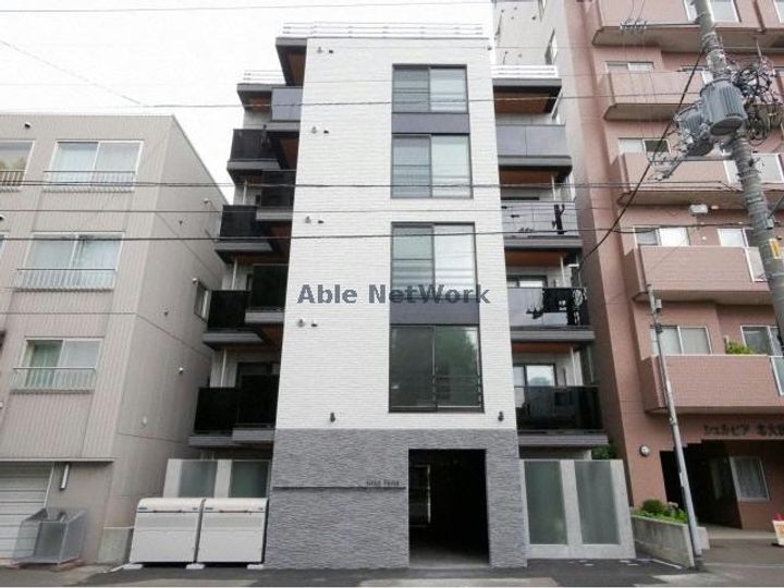 グラン・フェリア Gran Feriaの外観