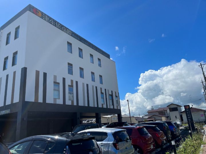 アン・リヴィールの周辺