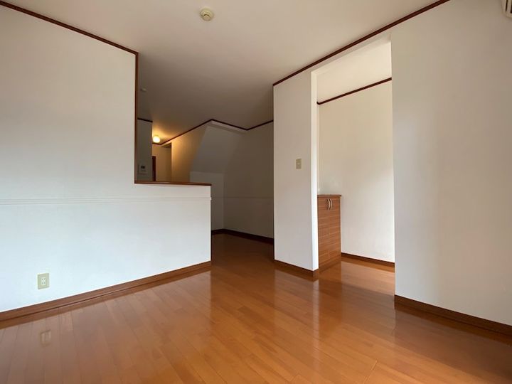 ステーションヒルズの居間
