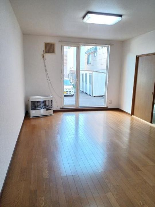 グランディールハウスBの居間