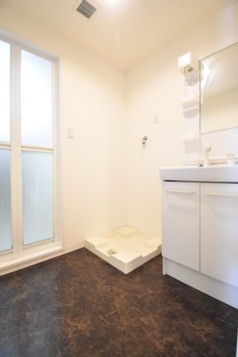 ハイフェンス山坂の内装