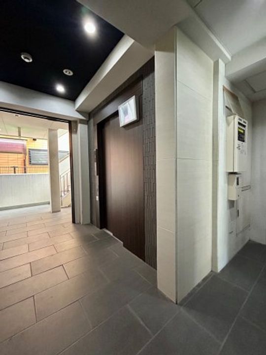 ハイフェンス山坂の地図