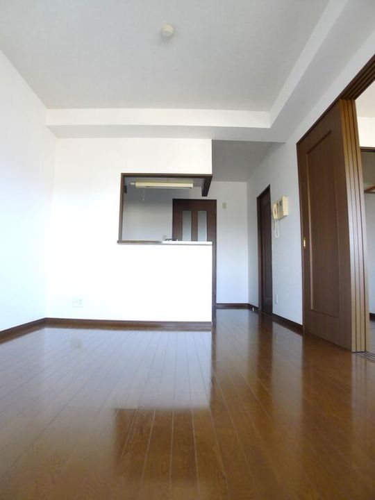 愛知県名古屋市千種区日進通2(マンション)の賃貸物件の居間