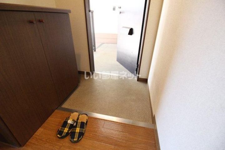 フォブールはまなす IIの玄関