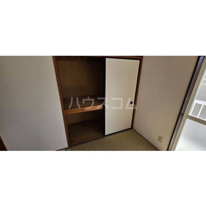 クレセントハウスの内装