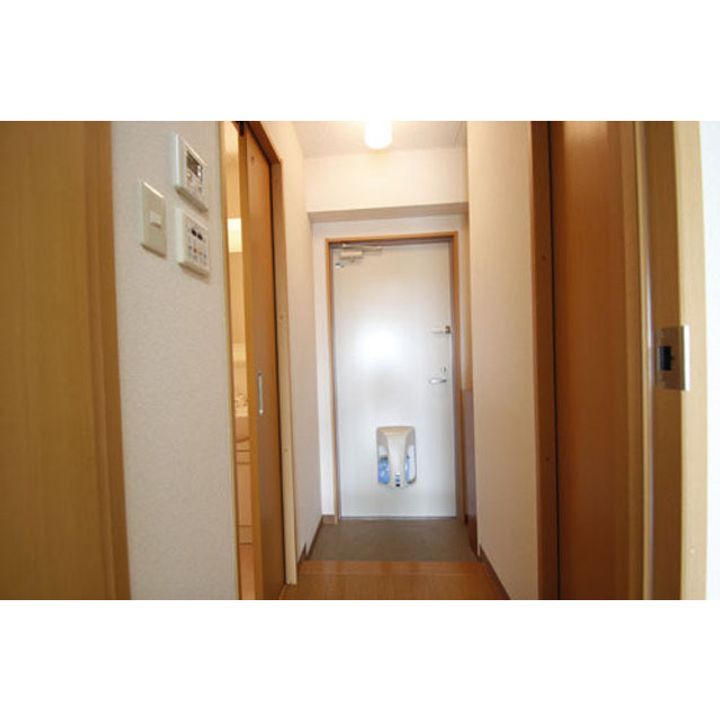 茨城県つくば市天久保3(マンション)の賃貸物件の玄関