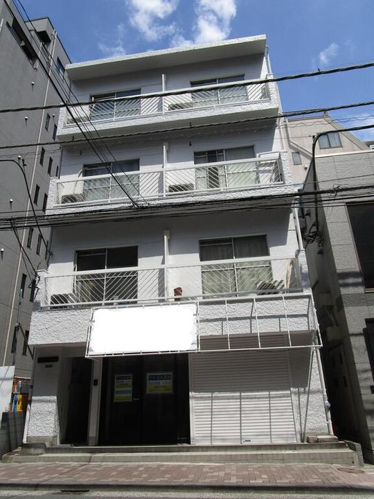 川崎マンションの外観