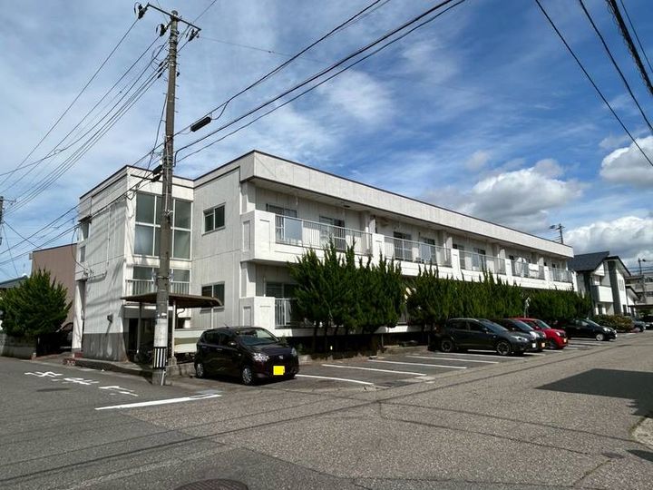 ガーデンハウス渡辺IIの外観