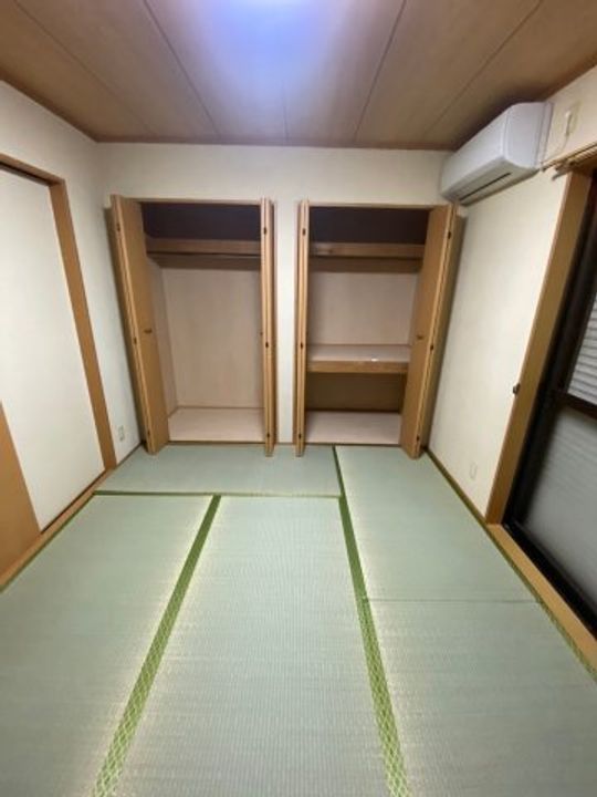 フジハウスの居間