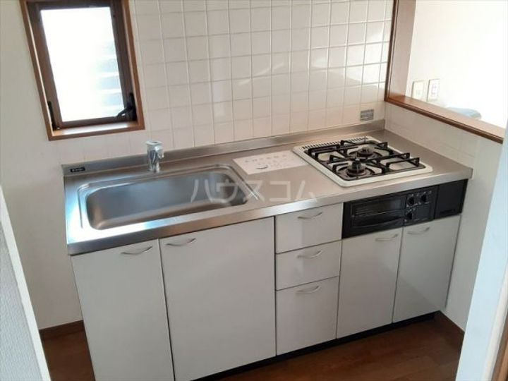 秀栄レジデンスIIのキッチン