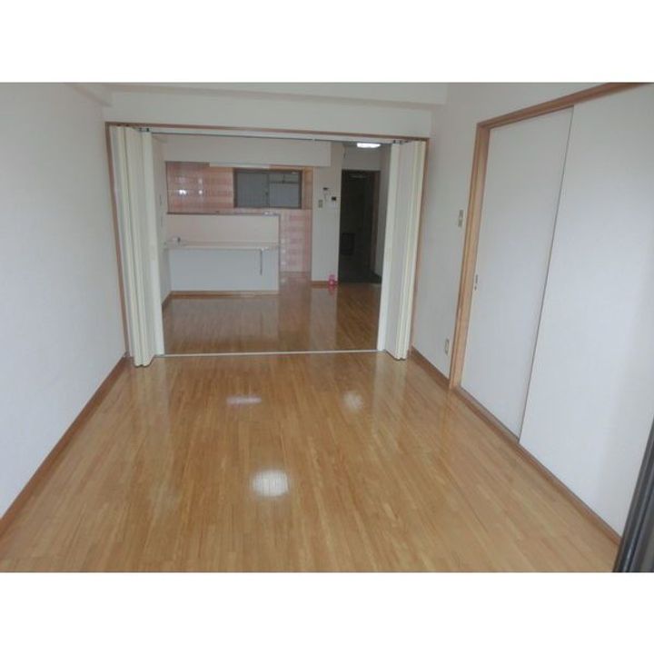 栃木県宇都宮市峰1(マンション)の賃貸物件の居間