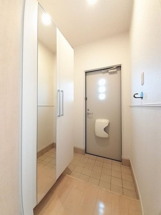 ソレイユ松崎 Aの玄関