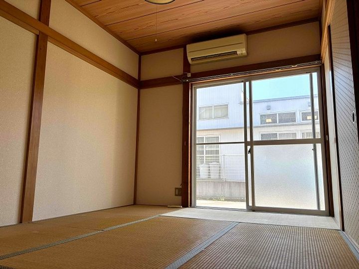 メゾン サンライズの居間