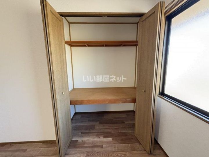 クレール皆春 A棟の内装