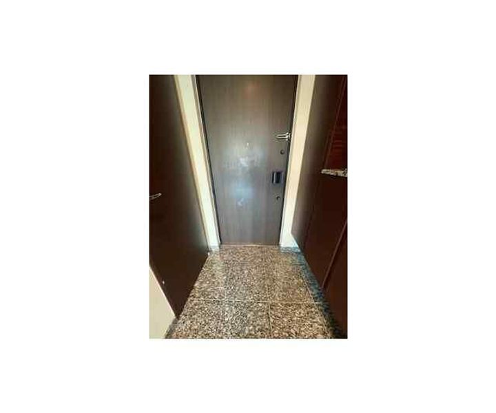 東京都港区三田1(マンション)の賃貸物件の玄関