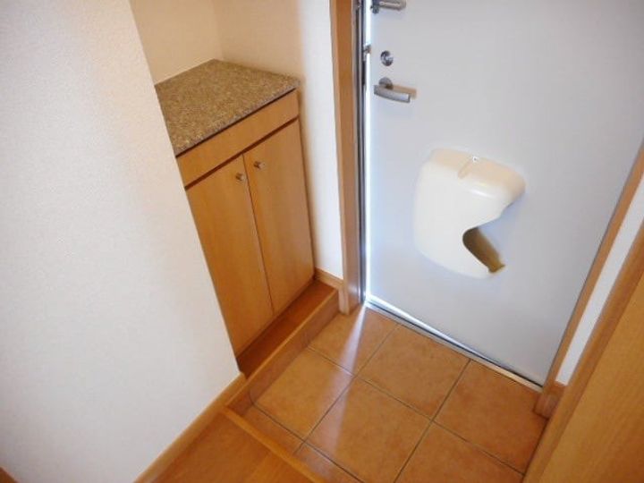 フィオーレ・ガーデンの玄関