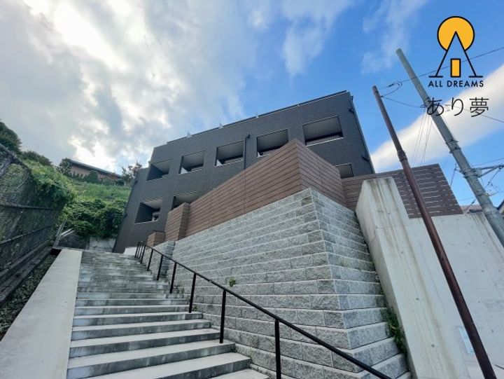 AURORA桜木町の地図