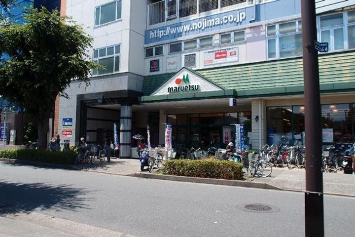 カーサミヨシの周辺