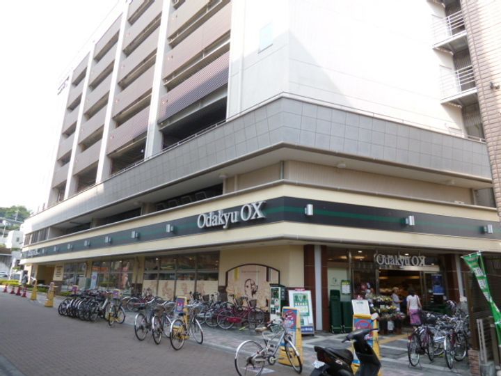 カーサミヨシの周辺