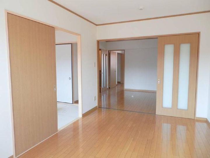 ジェネシス大島(3DK)の居間