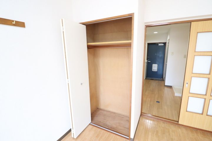 ドラゴーン金原の内装