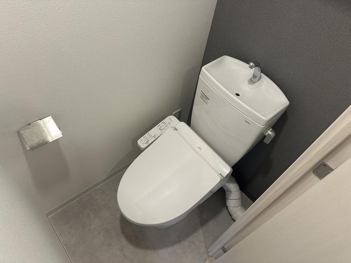 セオリー神戸ウエストゲートの内装