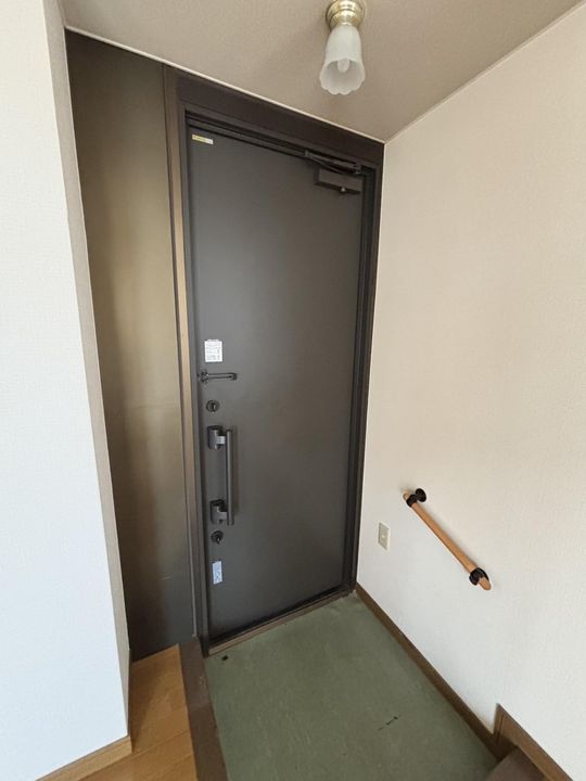 スカイビルの玄関