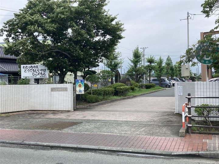 ライフサポートマンション彩里の周辺