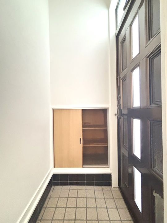 東京都江戸川区東葛西4(一戸建)の賃貸物件の玄関