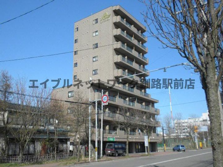 第2エーワンビル プレイス・ピアPREMIUM城山の外観