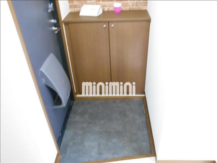 フォーレス湖西の玄関