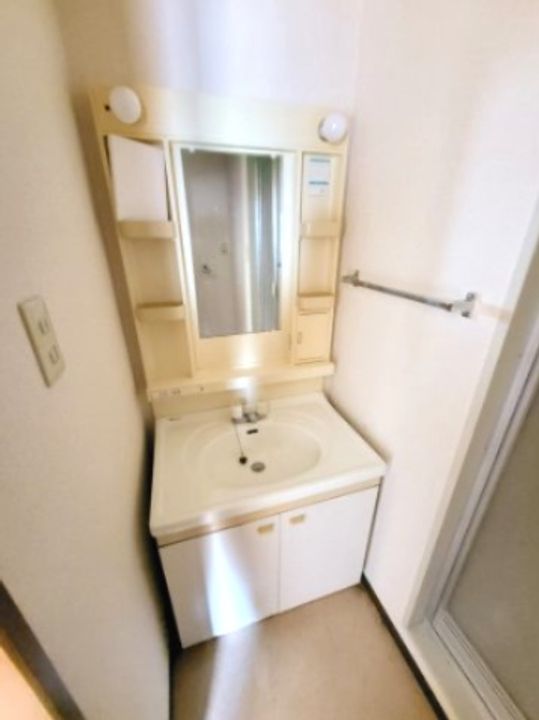 千葉県成田市並木町(マンション)の賃貸物件の内装