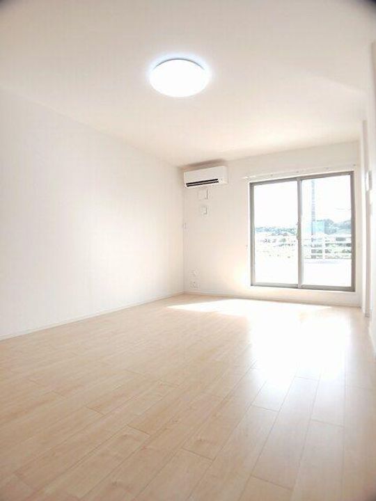 ヒラソルの居間