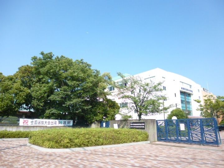 RAY COASTの周辺