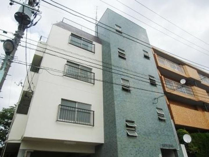 須田マンションの外観