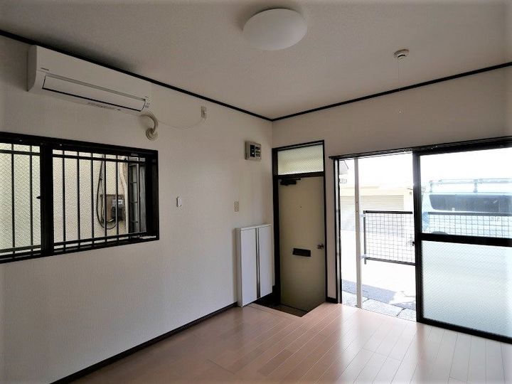 コーポセンガワの玄関