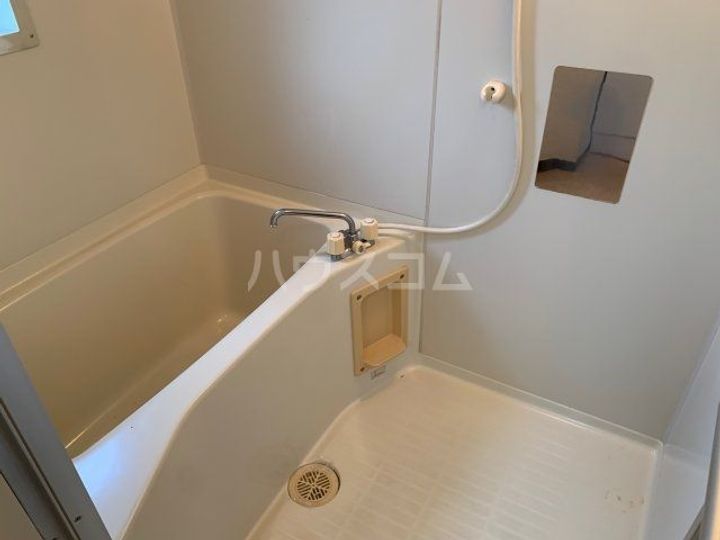 エステートIの風呂