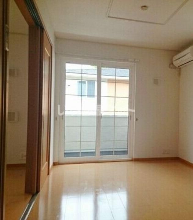 プラシードβの居間