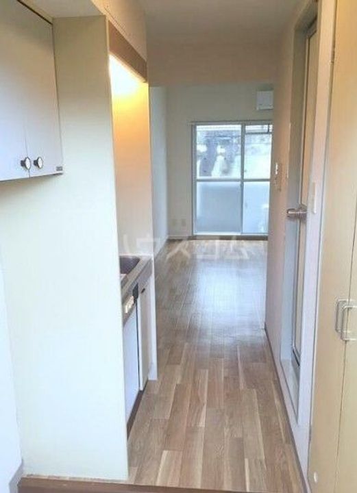 ハイツセランの玄関