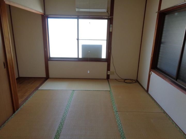 山口県山陽小野田市大字東高泊旭町(一戸建)の賃貸物件の居間