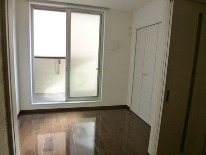 レイナス花絣の内装