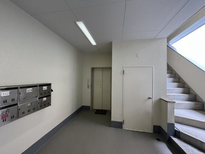 共和サンビルの地図