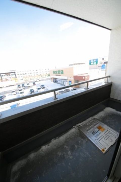 LIFE LINE9 sの内装